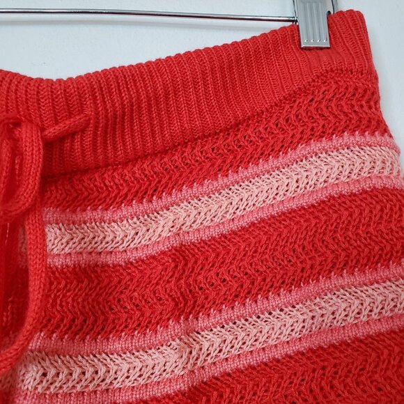 Madden NYC Shorts Women's Knit Pull On Waist Coral Knit Crochet Trim Tie Waist - Picture 3 of 10